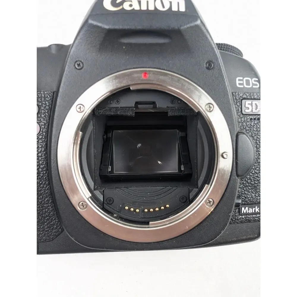 Canon EOS 5D Mark II DSLR BG-E6 Grip 2 Batteries 128GB CF Card Tested